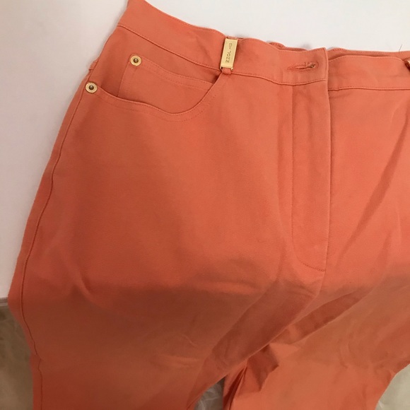 St. John Sport High-Rise Straight-Leg Jeans - Picture 2 of 5